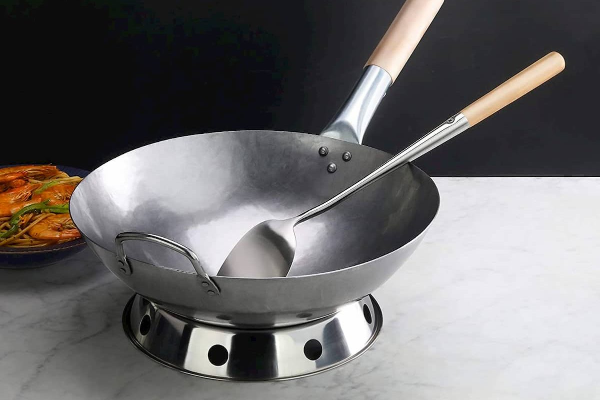 Can I Use a Wok Ring on a Gas Range?